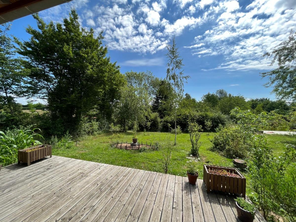 Ecolieu Le Chant Du Temps Bed and Breakfast Saint-Usuge Εξωτερικό φωτογραφία